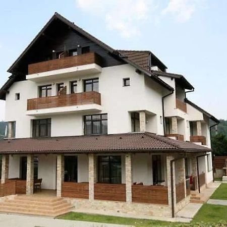Maya House Hotel Predeal Buitenkant foto